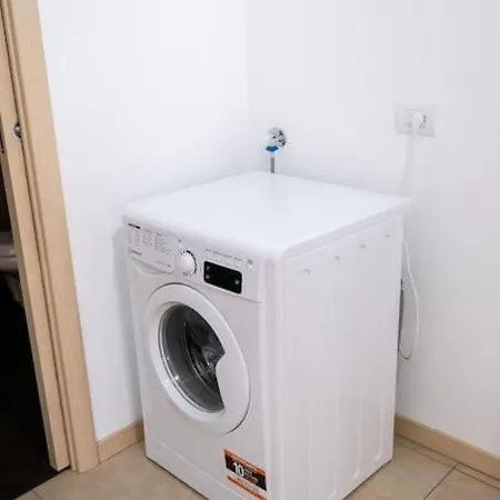 Loft By Ixihome アパート