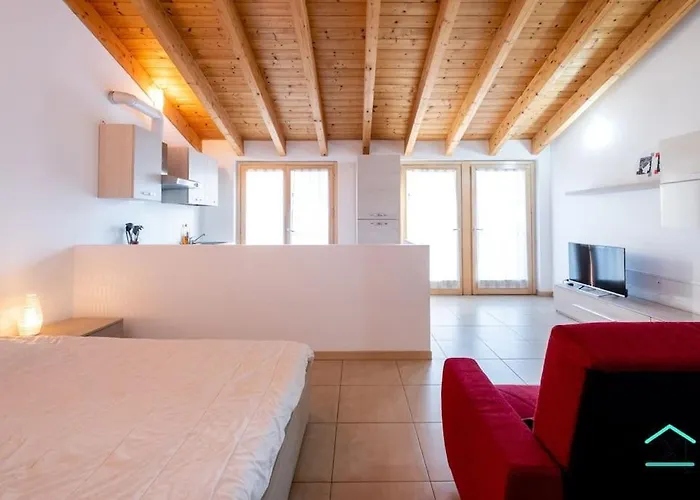 Loft By Ixihome * Travedona